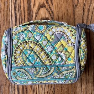 NWOT Lemon Parfait Vera Bradley Jewelry Case/ Bag